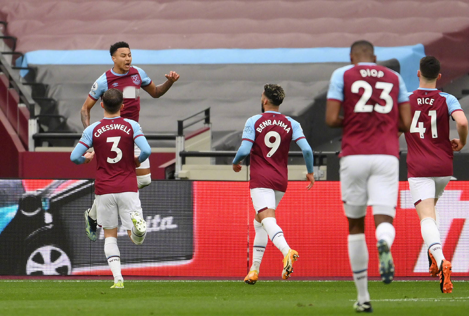 给赛事增添 给赛事增添