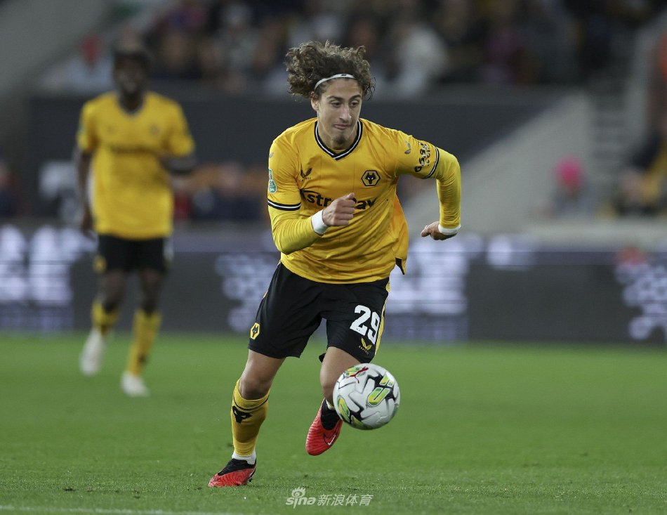 存在感并不 存在感并不